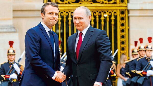 What’s behind France’s fatal fascination with Russia