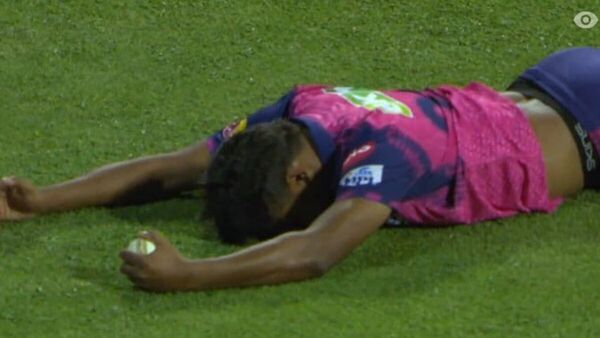 ‘Best catch in IPL history’: Cricket fans praise Sandeep Sharma for brilliant catch during RR vs MI thriller