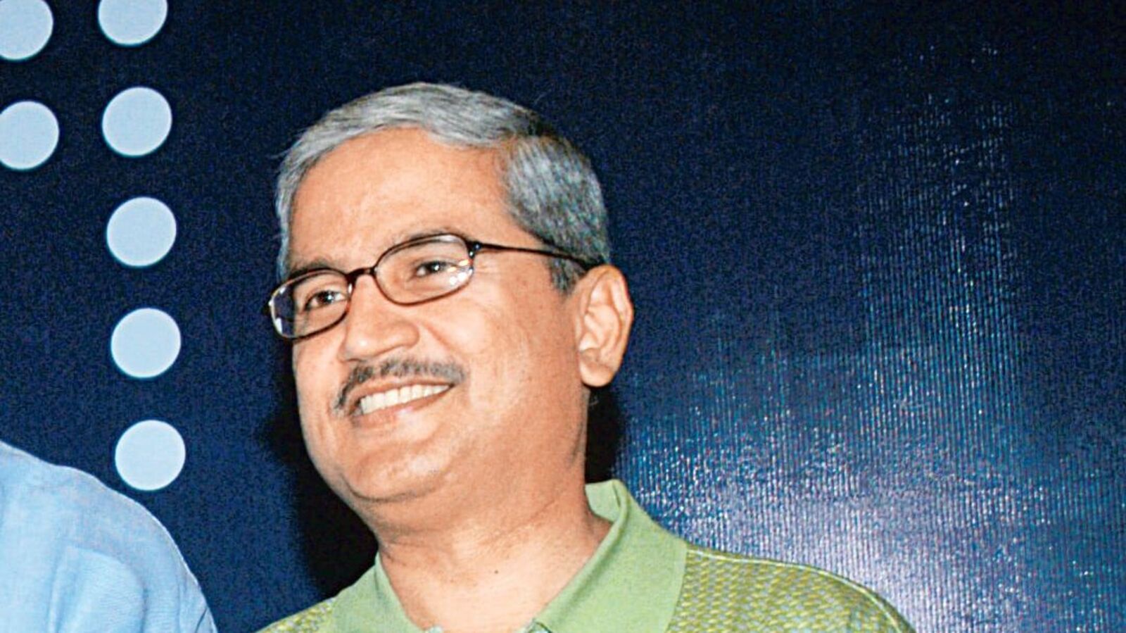 IndiGo co-founder Rakesh Gangwal to sell 3.3% stake in InterGlobe Aviation