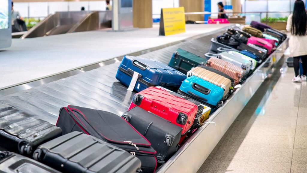 Airlines damaged luggage of one in every two flyers: survey