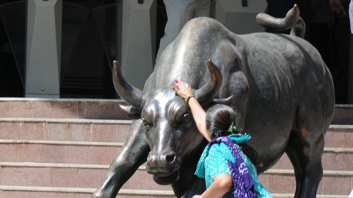 Sensex, Nifty hit fresh record high levels in early trade