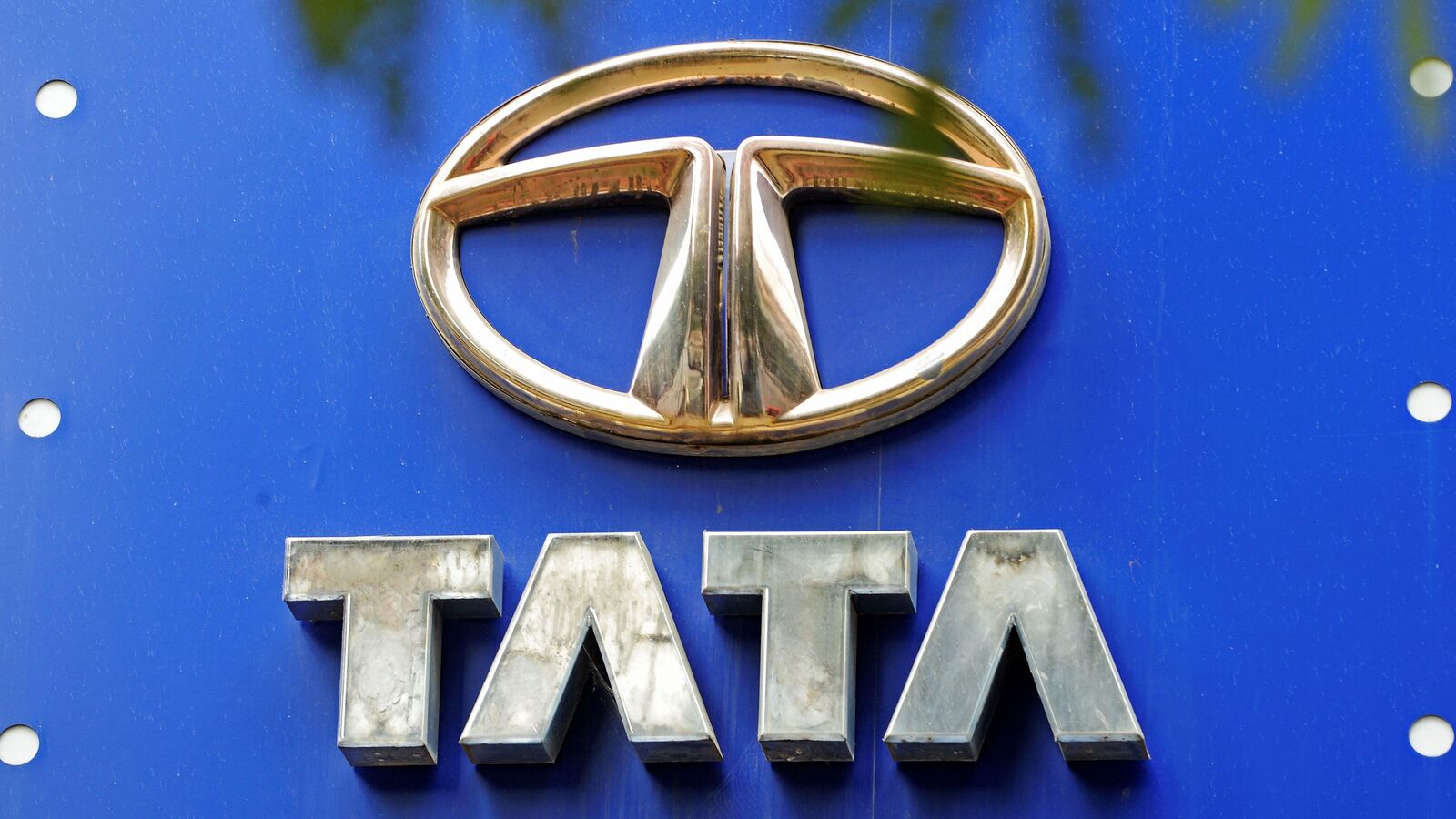 Tata Motors’ Jaguar Land Rover manufacturing unit in Tamil Nadu may begin operations late in 2025