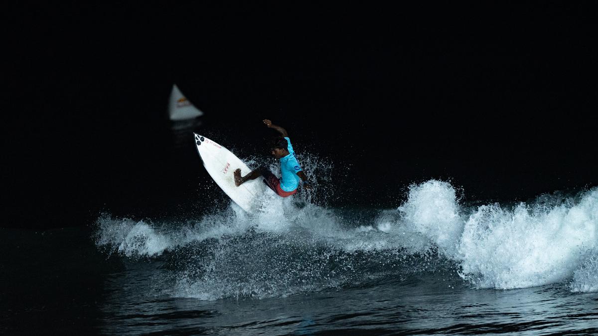 Kovalam near Chennai hosts India’s first night surf event