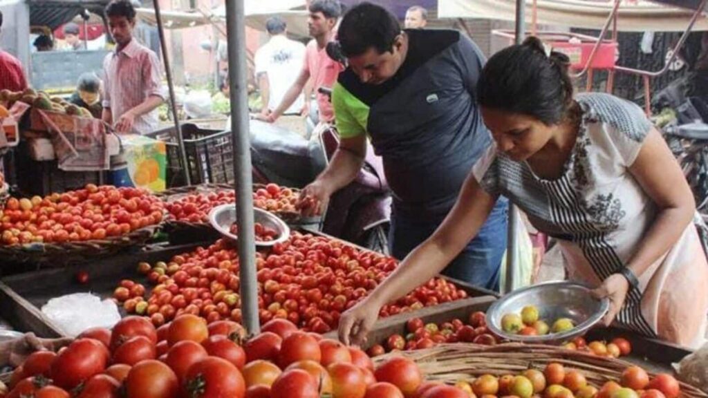 Andy Mukherjee: India’s more immediate worry is tomatoes, not Trump